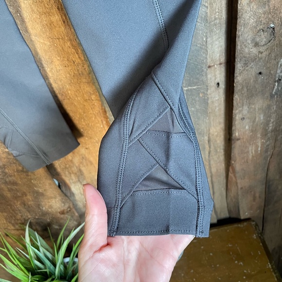 Mondetta Grey Leggings - Size Small - Picture 4 of 10